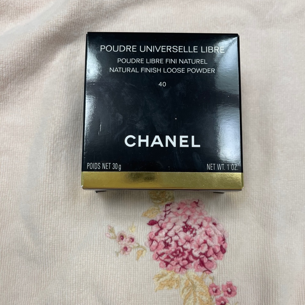 Chanel Loose Powder # 40